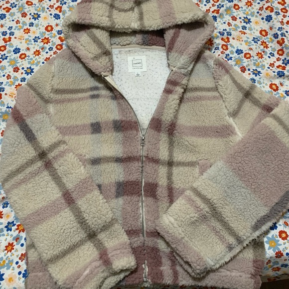 Women’s fuzzy jacket - Picture 1 of 2